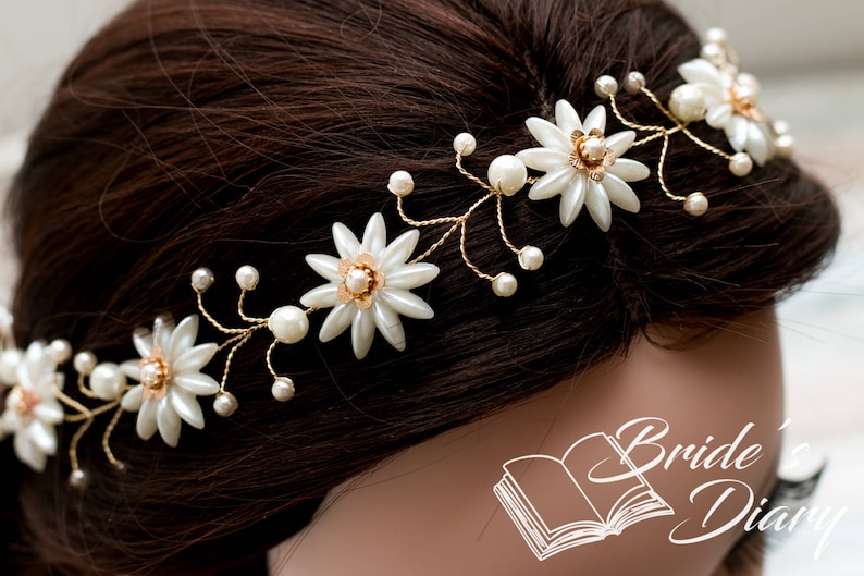Wedding hair jewelry gold bridal wreath gold leaves with opal pearls