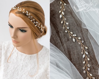 Pearls and Crystals Bridal hair vine, vintage hairpiece, wedding hair accessories