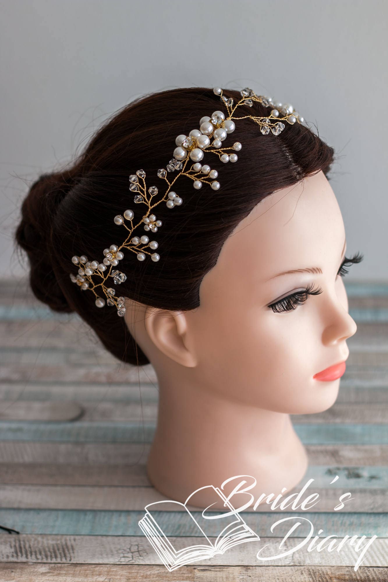 Bridal hair accessories, jeweler\'s wire with pearls, jewelry, band, wreath, vine Wedding Hair Jewelry, Pearls and Crystals Bridal Wreath  main image 3