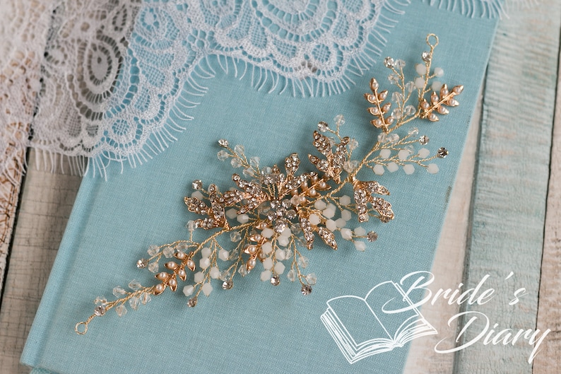 vintage gold hair accessories short bridal hairpiece Vintage floral bridal hair accessories in Gold