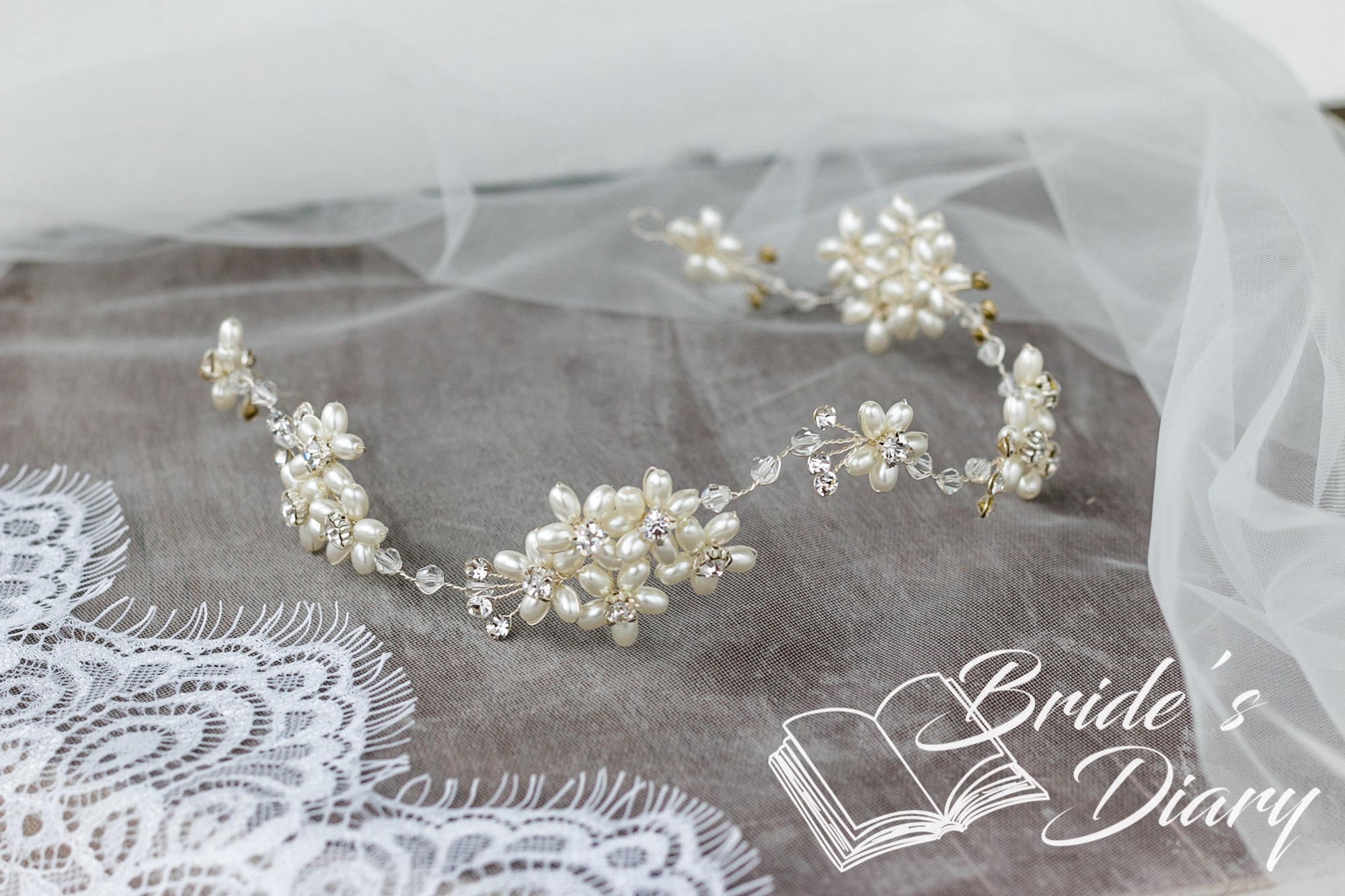 Pearls Bridal Wreath, Silver Wedding Hair Vine - Etsy display picture 2
