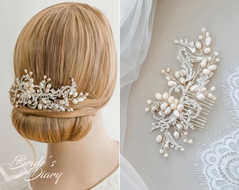 Wedding hair jewelry, cultured pearls and rhinestones bridal hair comb, bridal hairpiece