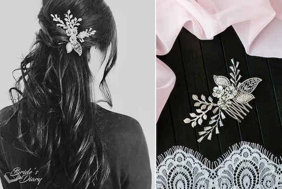 Vintage Floral Bridal Hair Comb in Antique Silver, Wedding  display picture 2