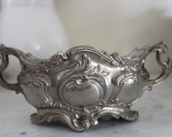 Antique early 20th planter