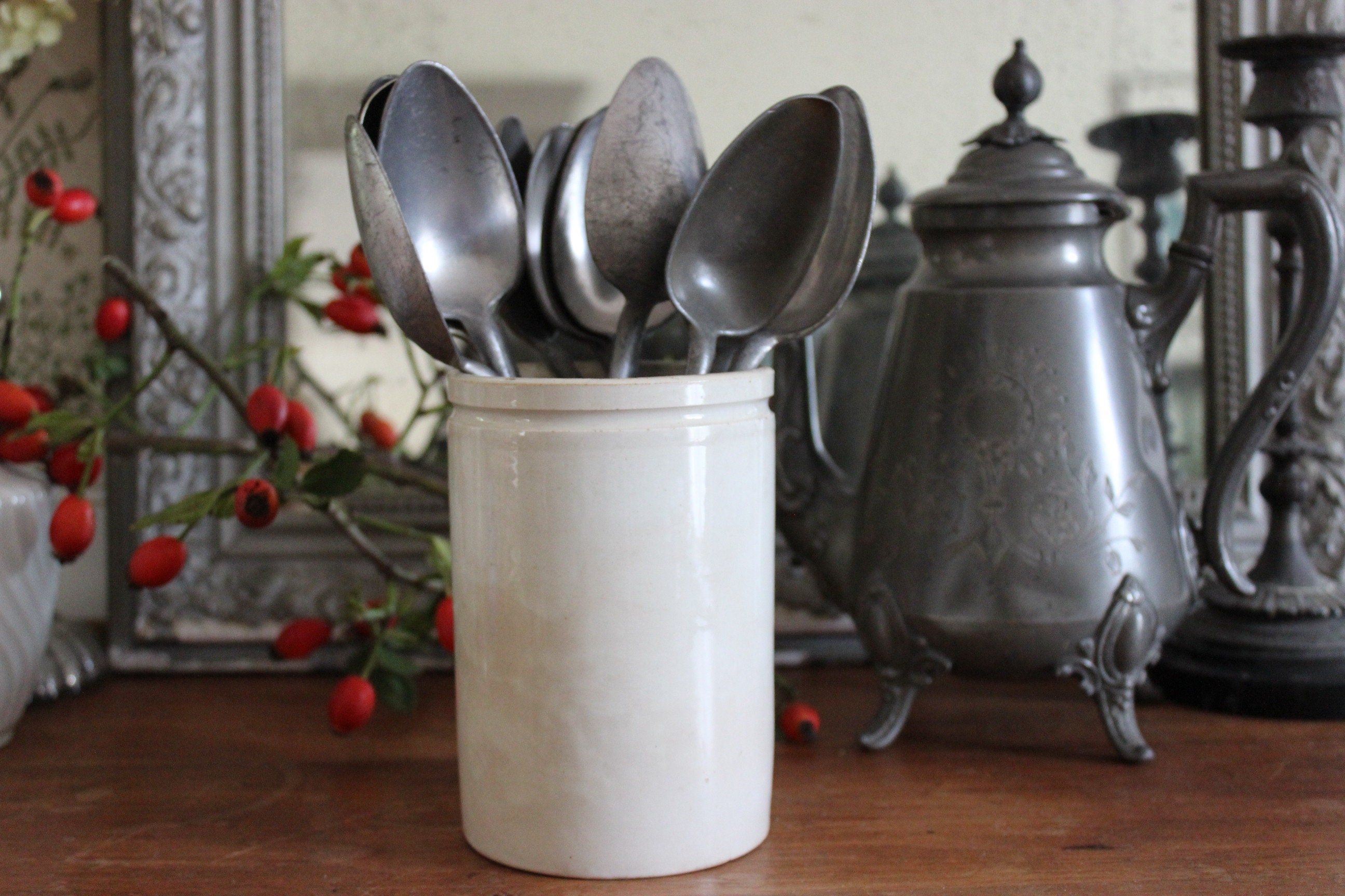 9 Anciennes Cuillères en Étain Plomb Fin Xixème