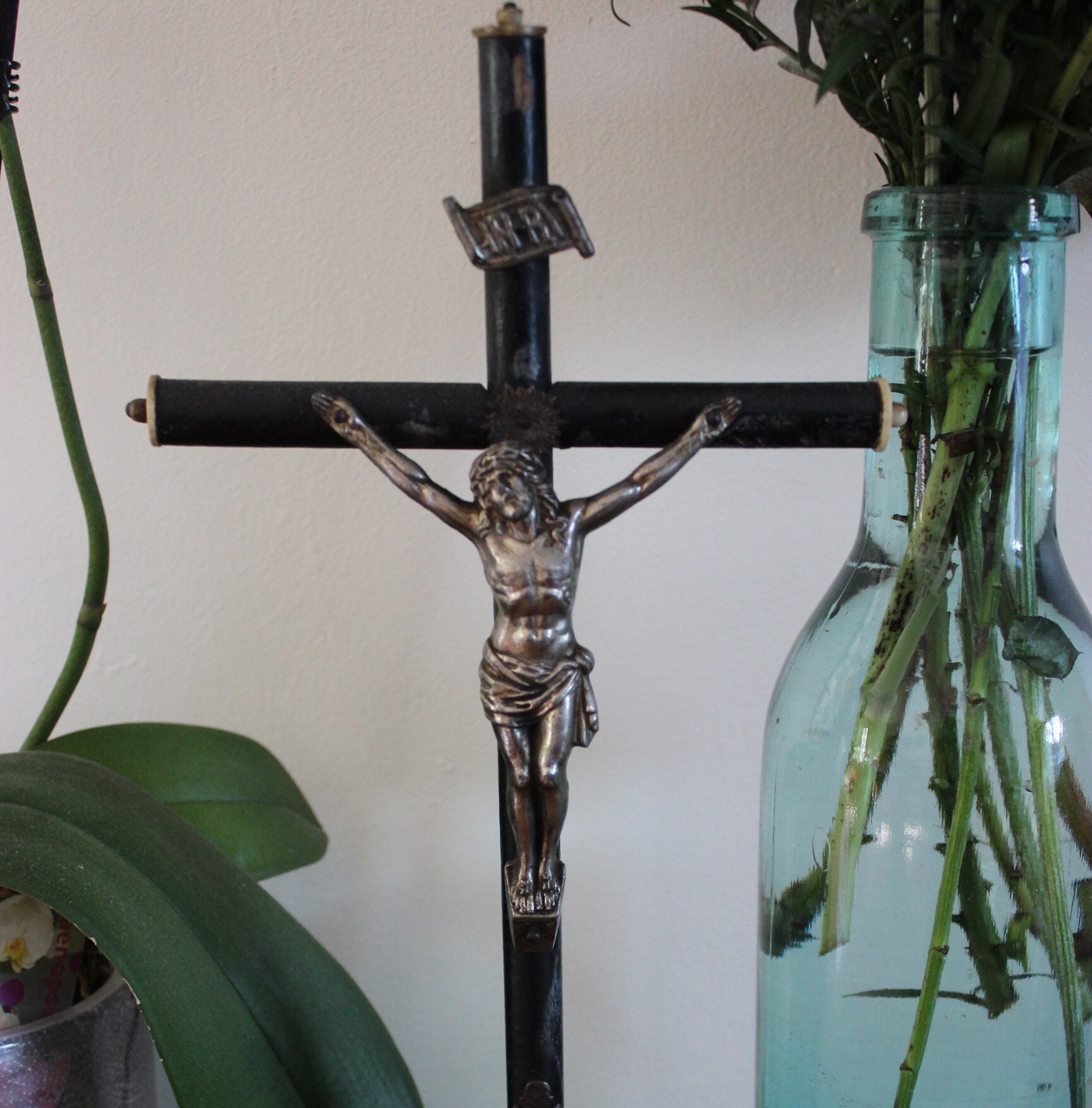Ancien Crucifix sur Pied en Bois Noir Napoléon Iii