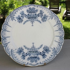 Assiette plat St Amand terre de fer Modèle Régence