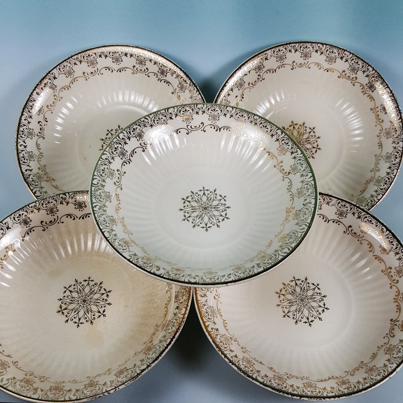 Holiday China Snowflake China Gold China Berry Bowls Berry Bowls /& Bread Plates Set Mismatched China Small Bowls Bread Plates