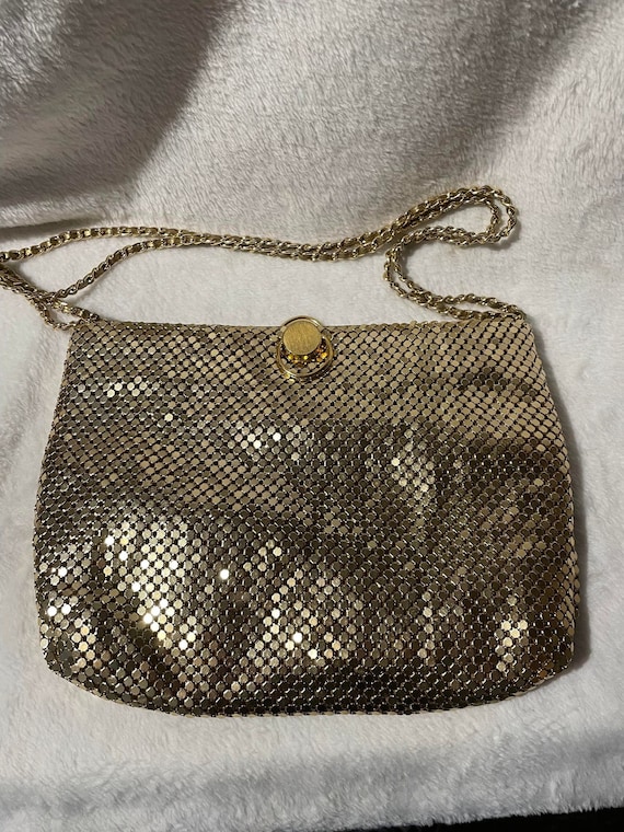 BEAUTIFUL Vintage Gold Mesh Metal Purse