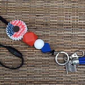 Patriotic Daisy Badge Lanyard