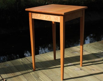 Tapered Leg End Table In Cherry