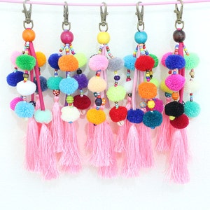 Wholesale 5 Colorful Pompoms Keychain With Silk Tassel