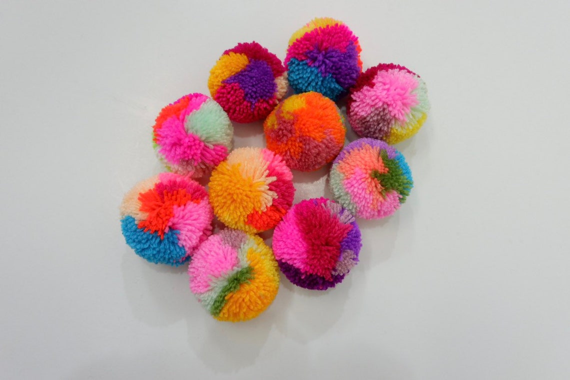 10 Pieces Colorful Big Yarn Pom Poms Crafty Jewelry Making / | Etsy