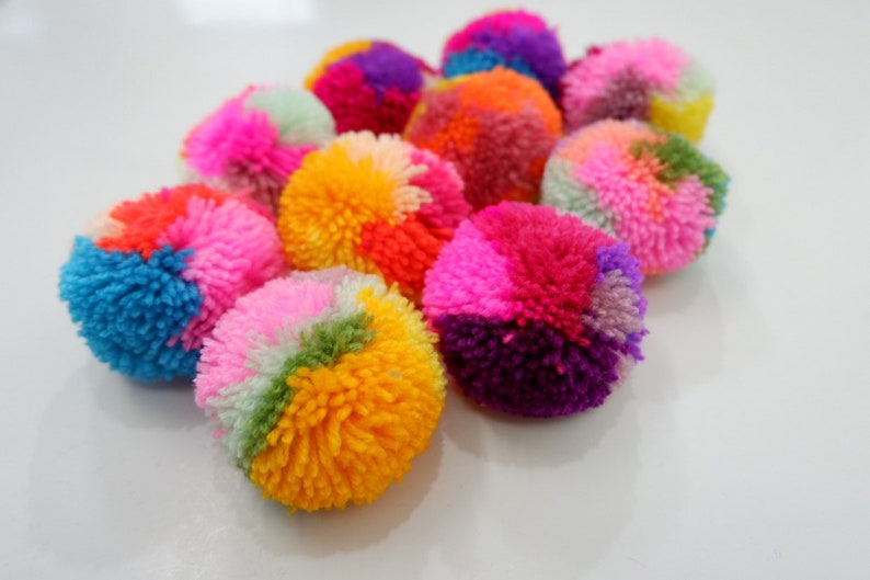10 Pieces Colorful Big Yarn Pom Poms Crafty Jewelry Making / Etsy