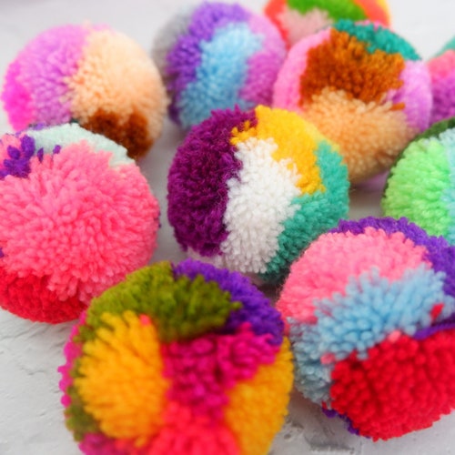 10 Pieces Colorful Big Yarn Pom Poms Crafty Jewelry Making / - Etsy