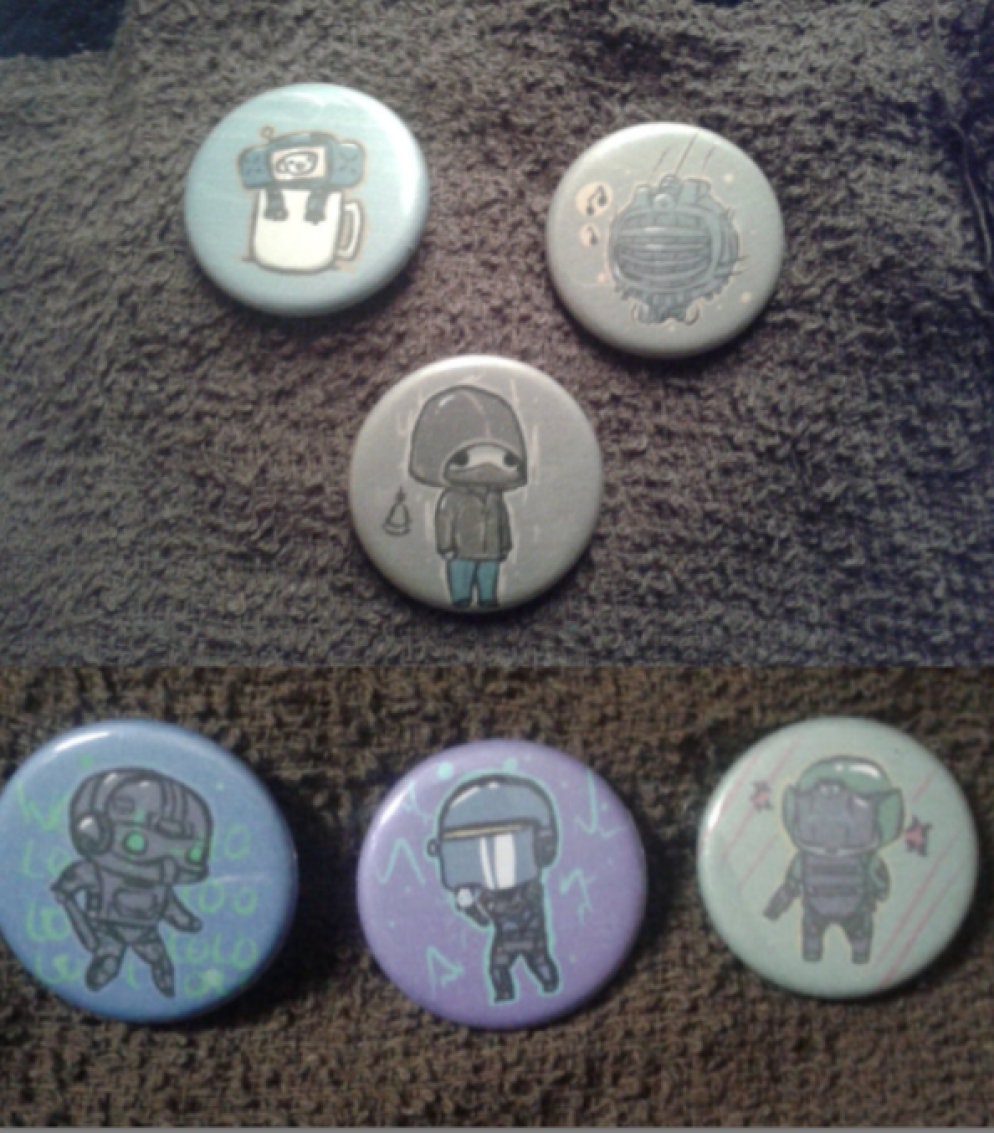 Random Fandom Button Sets - Etsy