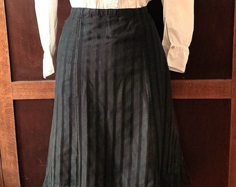 Antiguo FRANCÉS Negro Moiré falda jupon Falda victoriana romántica, traje de época, Steampunk, exhibición de maniquí, sesión de fotos