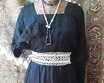 Antique 1920s French Evening Dress: Black Silk-Wool, Beaded Lace - Size M