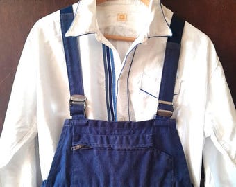 Vintage UNISEX French Work Overalls / French chore dungarees, branded Maisons Bleues / size M.