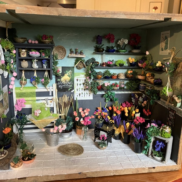 Vitrine miniature : fleuriste