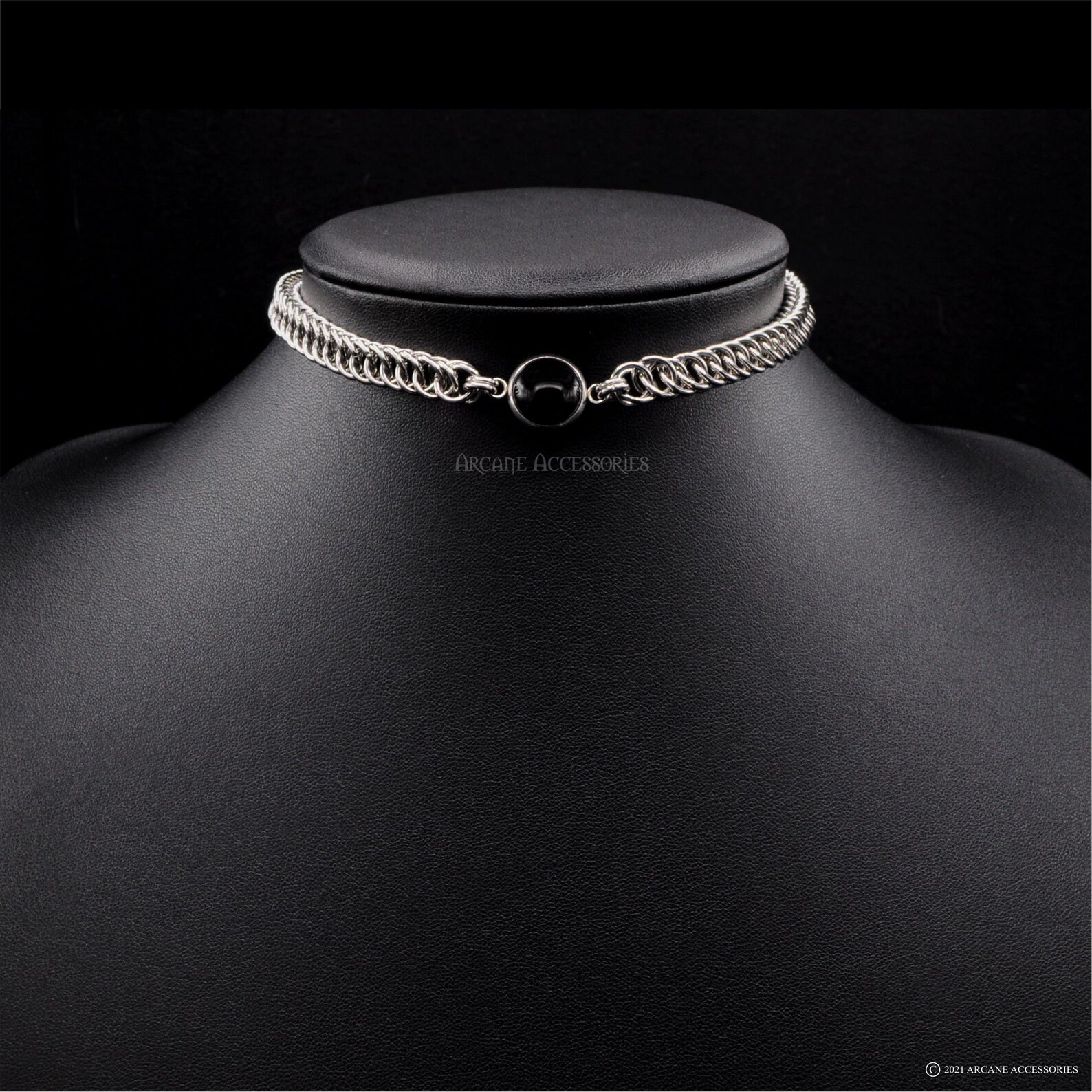Onyx Chainmail Choker