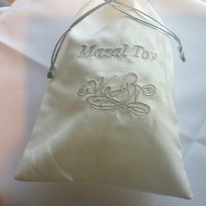 Jewish Wedding Glass Breaking Pouch for Grooms at Jewish Weddings
