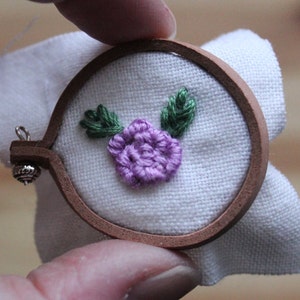 Flower embroidery in an adjustable hoop