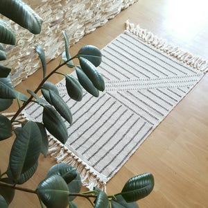 Boho Rug, Small Area Rug, Black and Cream Rug, Tassels Rug, Small Bohemian Rug, Afican Mudcloth Style Rug, Black and White Rug, Arrow Rug