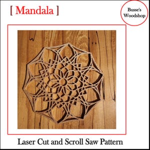 Peut inclure: Un motif de mandala en bois découpé au laser, avec des détails complexes et un design délicat. Le motif est sur une surface en bois brun clair. Le texte "Busse's Woodshop" est dans un cercle blanc sur fond rouge dans le coin supérieur droit de l'image. Le texte "Laser Cut and Scroll Saw Pattern" est en bas de l'image.