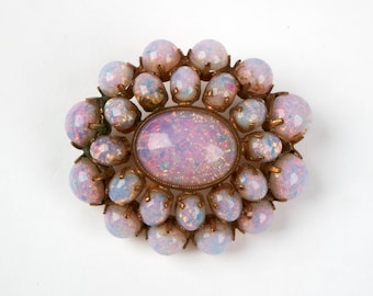 Broche checoslovaco de cristal opalino rosa arlequín de mediados de siglo, década de 1950.