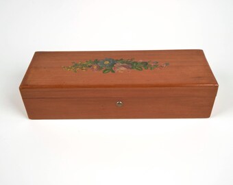Antique 1910-20s Edwardian Flower Decorated Oblong Wooden Box.