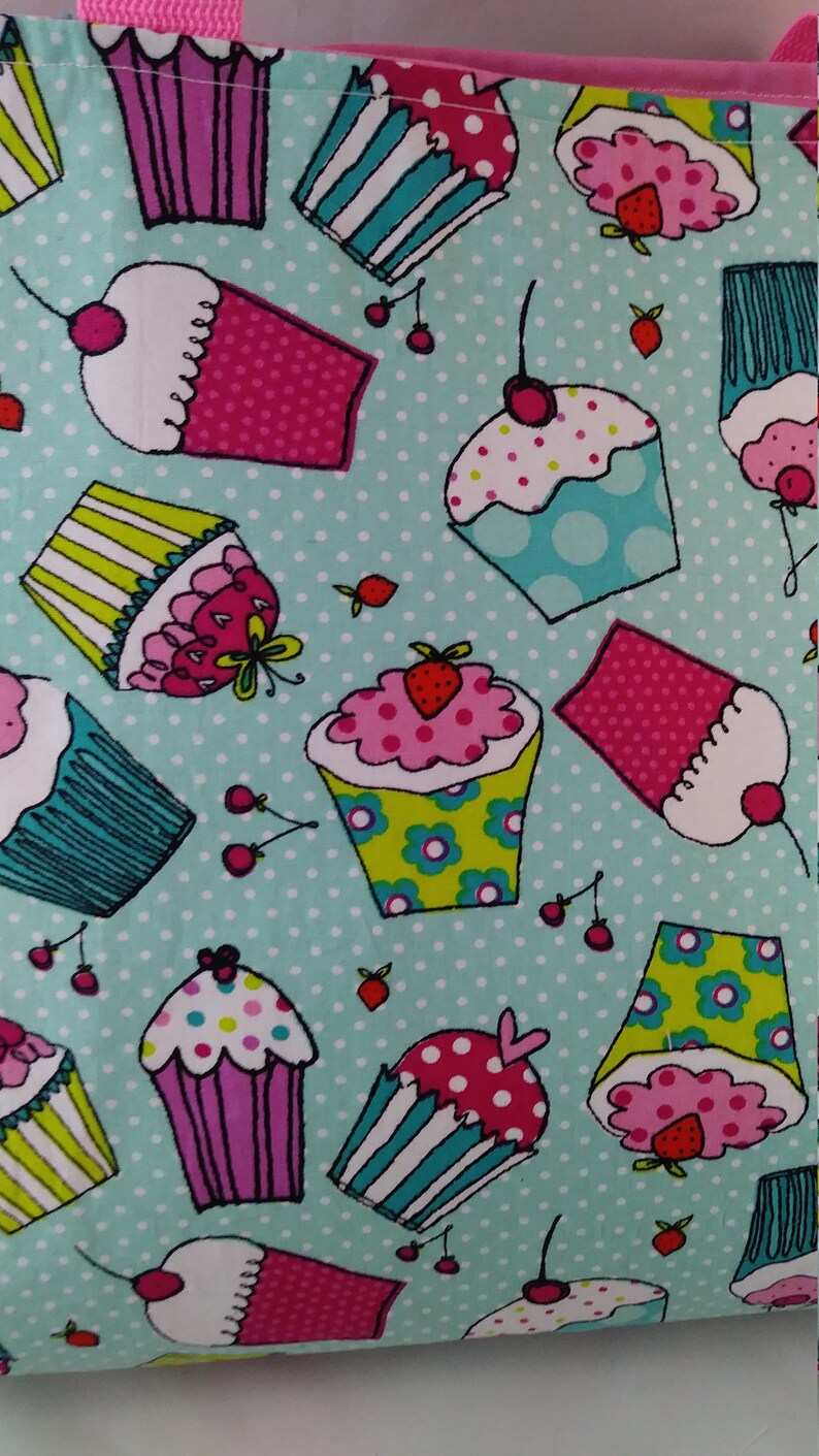 Cupcake tote bag