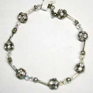 Silver Faux Jeweled Glass Bead Bracelet with Clear and Silver Glass Seed Beads