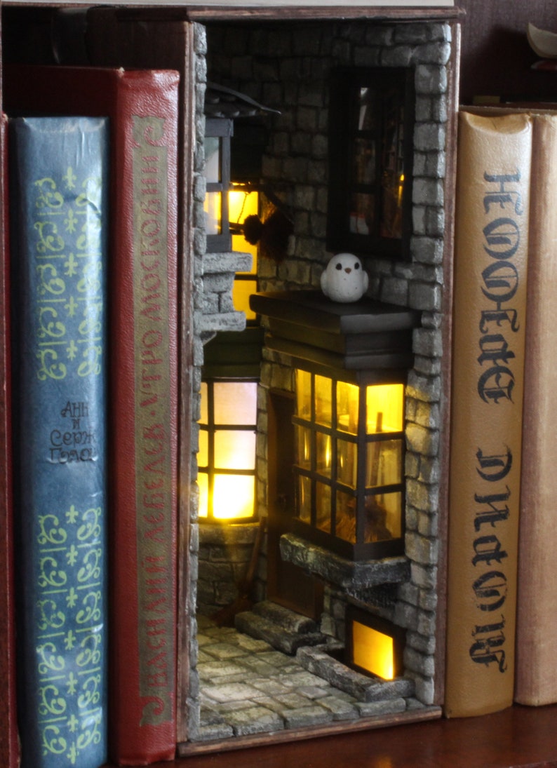 Book nook bookshelf insert Harry Potter Diagon Alley Book END | Etsy