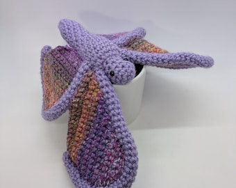 Mariposa de peluche de ganchillo