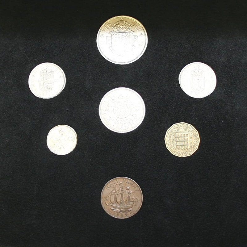 thumbnail image 2 of 1965 Complete British Coin Birthday Year Set – Circulated Coins In Quality Presentation Case 2 of 5