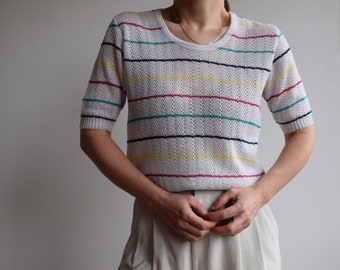 Vintage with strip pattern knit. Originally women’s size M. 80’s era.