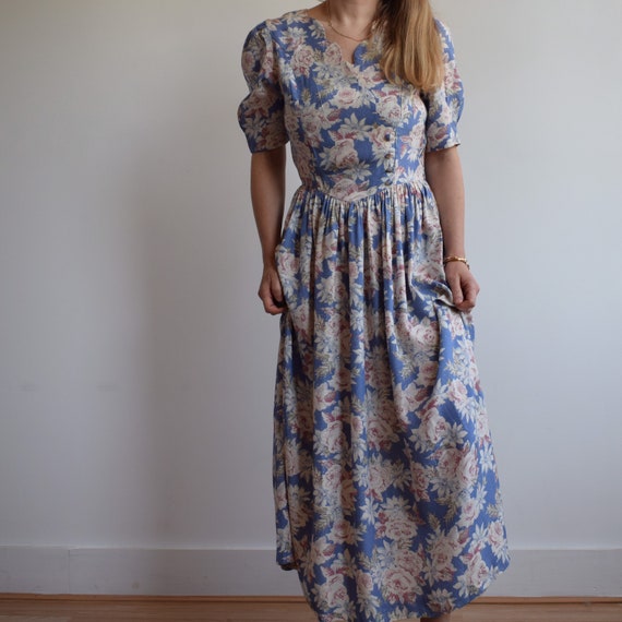 ★Laura Ashley/VTG Dresses/Made in G. B. Vintage Laura Ashley 80s Made in England Floral Midi Dress