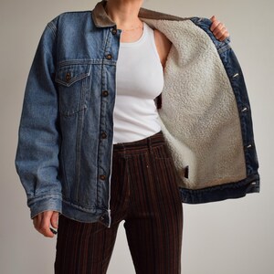Vintage Sherpa denim jacket. Originally mens size M. 90s era. image 3