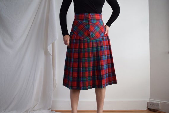 Vintage Italian wool midi skirt. Originally women… - image 3