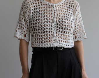 Vintage white crochet blouse / top. Originally women’s size M. 90’s era.