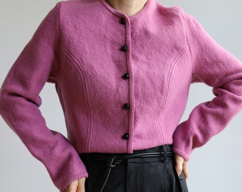 Vintage dusty pink boiled wool Austrian Geiger cardigan. Originally women’s size M. 90’s era.