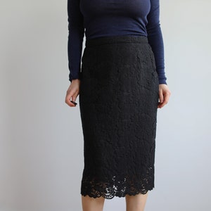 Vintage lace black midi skirt. Originally women’s size M. 90’s era.