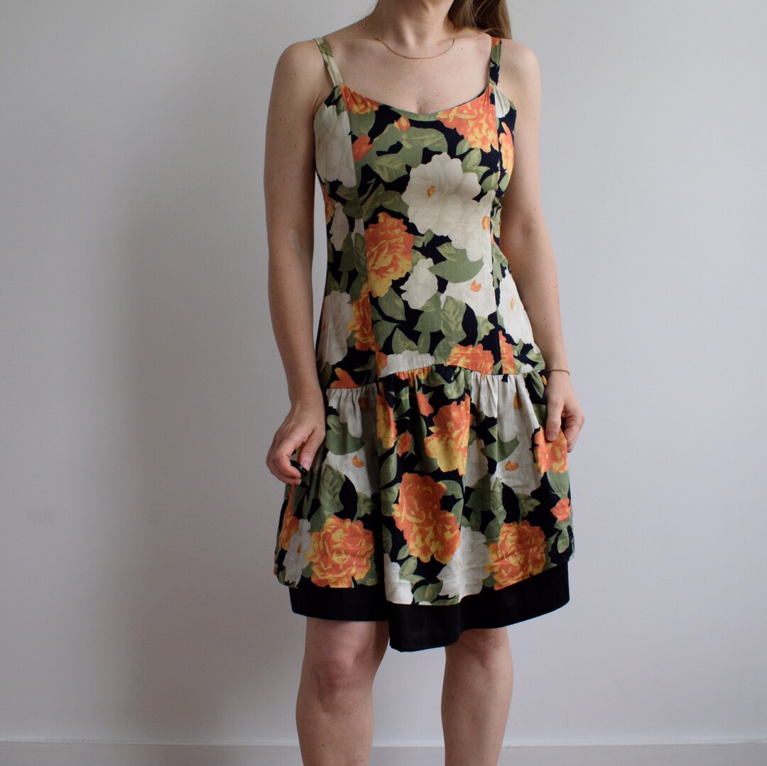 Vintage Summer Mini Dress. Originally Women’s Size S / M. 90’s Era. Etsy — free download