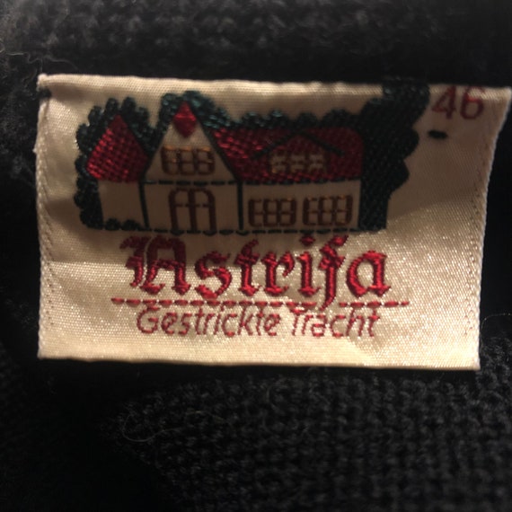 Vintage Austrian black wool cardigan with big sle… - image 9