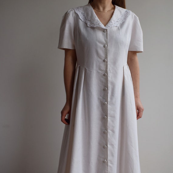 Buy Vintage Laura Ashley Linen Dress: White Cotton Summer Dress With Lace  Collar Online in India - Etsy