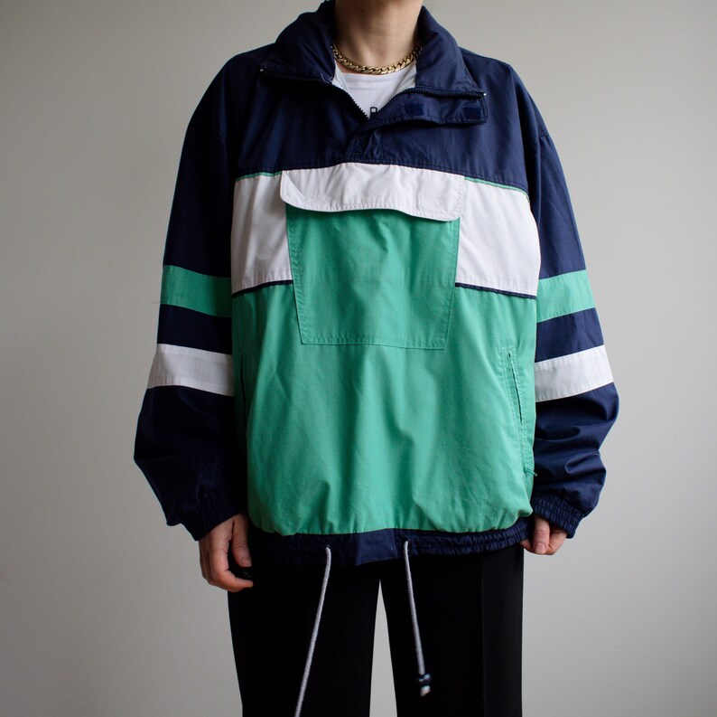 Vintage pullover windbreaker jacket. Originally womens size M / L. 90s era. image 2