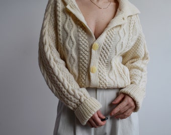 Vintage Aran cream cardigan. Originally women’s size L. 90’s era.