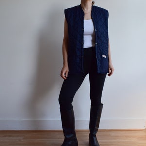Vintage liner quilted vest. Originally women’s size M. 90’s era.