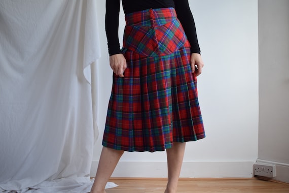 Vintage Italian wool midi skirt. Originally women… - image 1